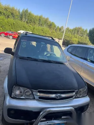 دايهاتسو تيريوس 2009 أسود مستعملة للبيع