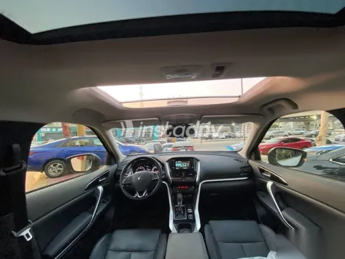 Mitsubishi Eclipse 2023 White Used for Sale - 9