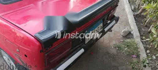 فيات نوفا 1990 أحمر مستعملة للبيع - 6