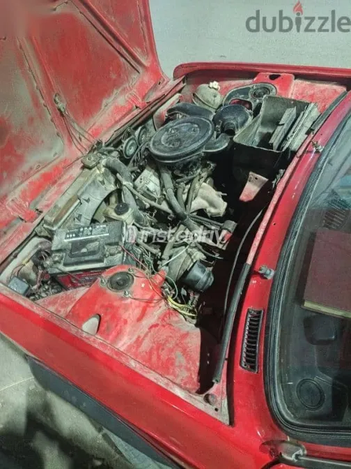 فيات نوفا 1990 أحمر مستعملة للبيع - 8
