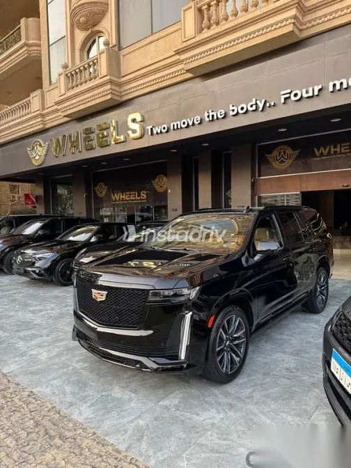 كاديلاك اسكاليد 2024 أسود جديدة للبيع - 1