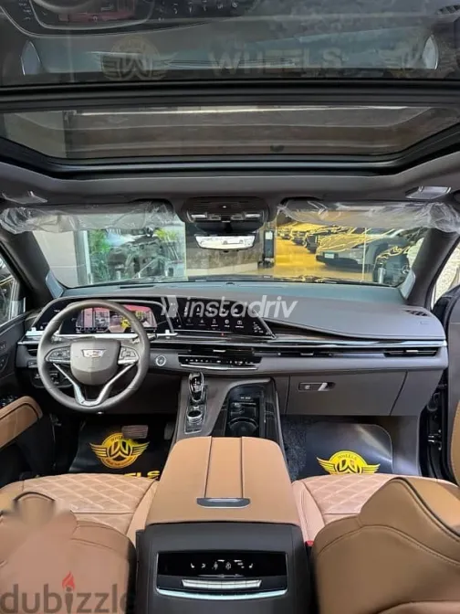 كاديلاك اسكاليد 2024 أسود جديدة للبيع - 3