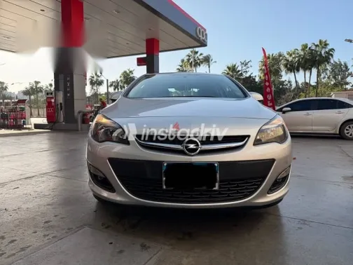 Opel Astra 2021 Silver Used for Sale - 2