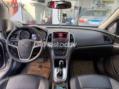 Opel Astra 2021 Silver Used for Sale - 7