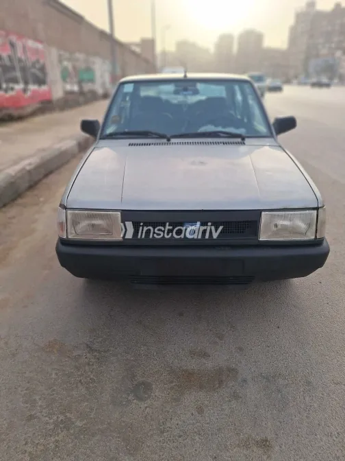 فيات دوجان 2002 أبيض مستعملة للبيع - 1