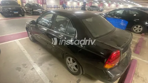 Hyundai Verna 2013 White Used for Sale - 4