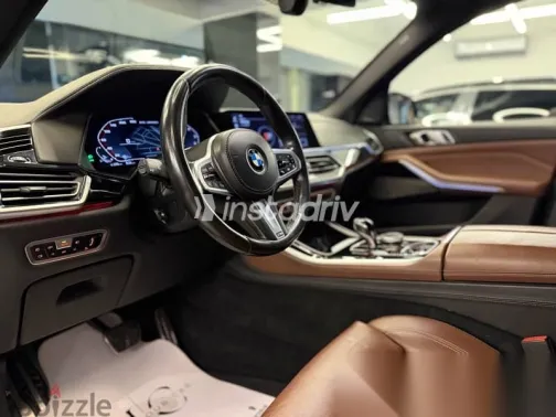 بي ام دبليو X5 2020 أسود مستعملة للبيع - 5