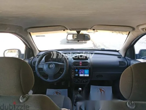 اوبل كورسا 2006 أزرق غامق مستعملة للبيع - 1