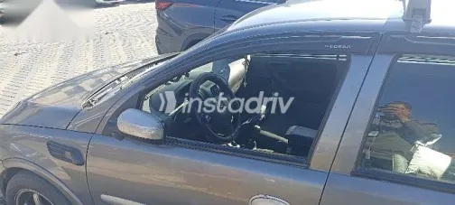 اوبل كورسا 2004 رمادي مستعملة للبيع - 5