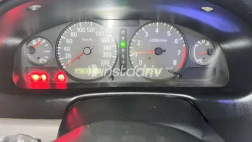 نيسان صنى 2003 رمادي مستعملة للبيع - 6