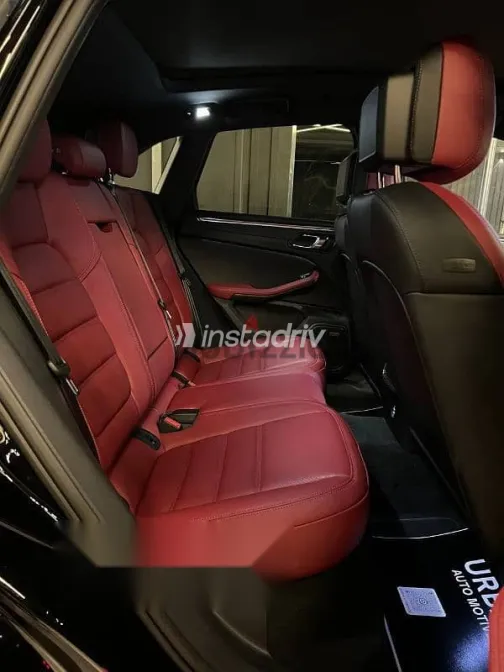 بورش ماكان 2026 أسود جديدة للبيع - 4