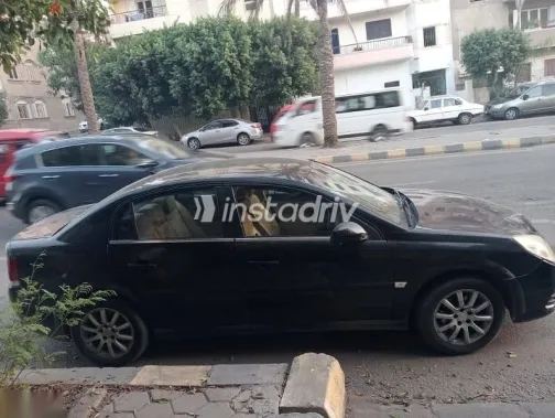 اوبل فيكترا 2008 أسود مستعملة للبيع - 2