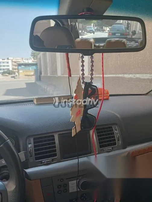 اوبل فيكترا 2008 أسود مستعملة للبيع - 7