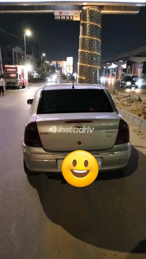 اوبل كورسا 2004 أبيض مستعملة للبيع - 9