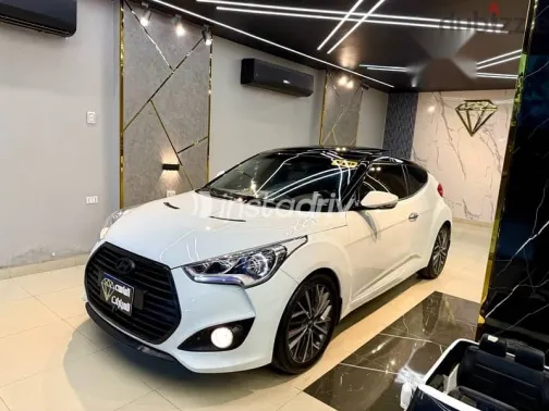 Hyundai Veloster 2012 White Used for Sale - 1