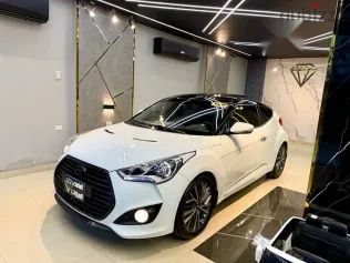 هيونداي فيلوستر 2012 أبيض مستعملة للبيع