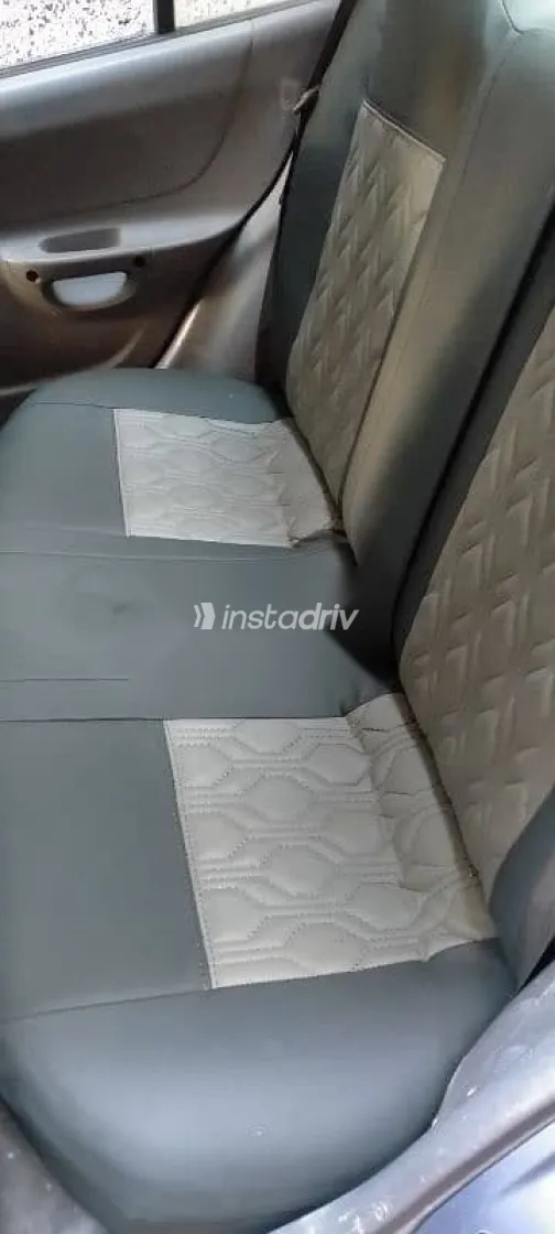 هيونداي فيرنا 2007 فضي مستعملة للبيع - 3