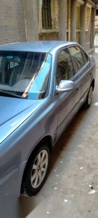 هيونداي فيرنا 2007 فضي مستعملة للبيع