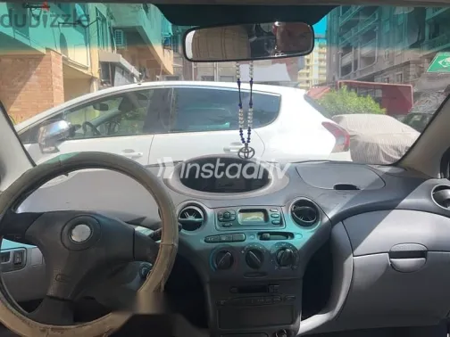 تويوتا ايكو 2003 أزرق غامق مستعملة للبيع - 7