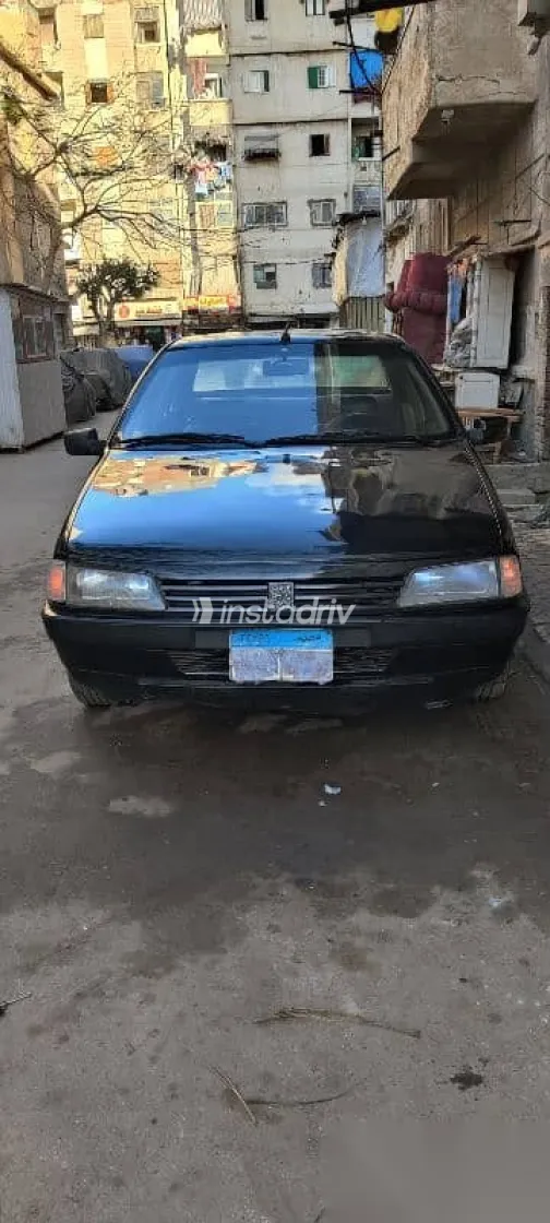 بيجو 405 1995 أسود مستعملة للبيع - 1