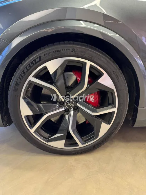 Audi RS Q8 2022 White Used for Sale - 2