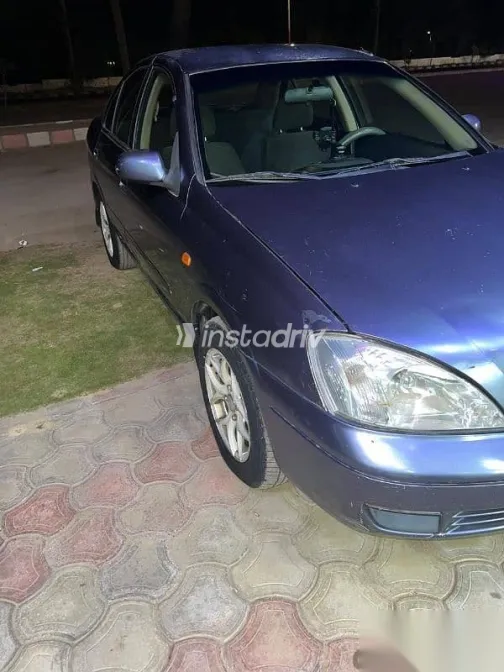 نيسان صنى 2009 رمادي مستعملة للبيع - 2