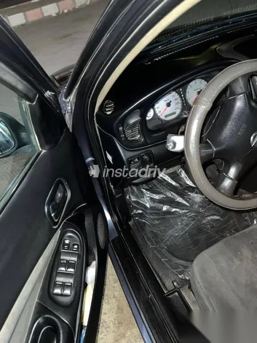 نيسان صنى 2009 رمادي مستعملة للبيع - 4