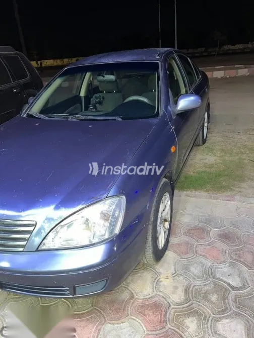 نيسان صنى 2009 رمادي مستعملة للبيع - 5