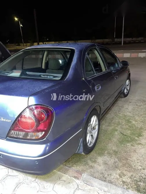 نيسان صنى 2009 رمادي مستعملة للبيع - 6