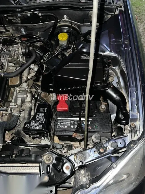 نيسان صنى 2009 رمادي مستعملة للبيع - 8