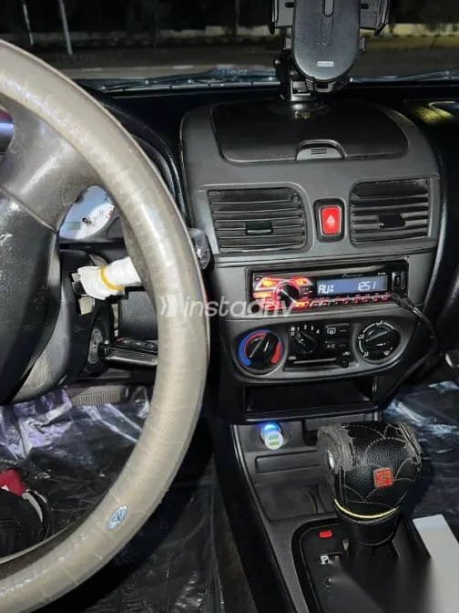 نيسان صنى 2009 رمادي مستعملة للبيع - 9