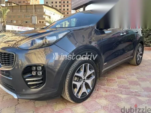 كيا سبورتاج 2017 رمادي مستعملة للبيع - 4