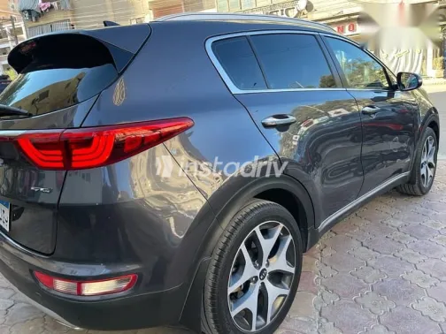 كيا سبورتاج 2017 رمادي مستعملة للبيع - 8