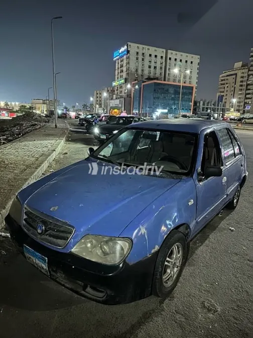 جيلي فروتة 2005 أزرق غامق مستعملة للبيع - 2