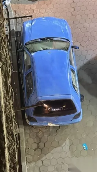 جيلي فروتة 2005 أزرق غامق مستعملة للبيع