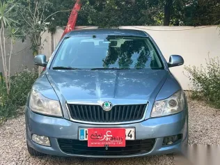 سكودا فانتازيا 2010 أزرق غامق مستعملة للبيع