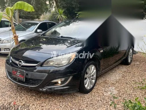 Opel Astra 2013 Black Used for Sale - 2