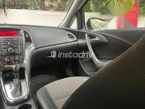 Opel Astra 2013 Black Used for Sale - 4