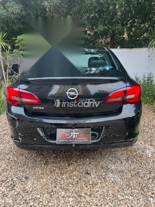 Opel Astra 2013 Black Used for Sale - 8
