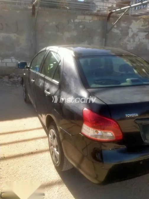 تويوتا ياريس 2007 أسود مستعملة للبيع - 4