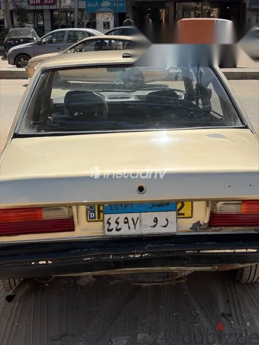 بيجو 305 1979 ذهبي مستعملة للبيع - 2