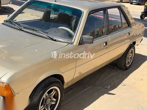 بيجو 305 1979 ذهبي مستعملة للبيع - 4