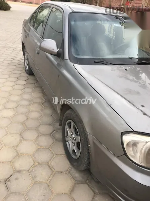 Hyundai Verna 2007 Gray Used for Sale - 3