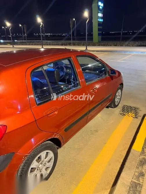Hyundai Getz 2010 Red Used for Sale - 3