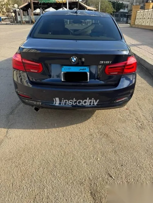 BMW 318 2018 Dark Blue Used for Sale - 1