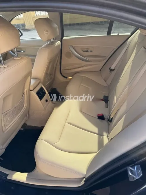 BMW 318 2018 Dark Blue Used for Sale - 5