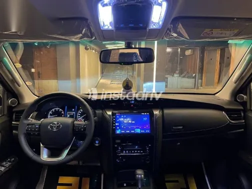 تويوتا فورتشنر 2026 أسود جديدة للبيع - 2