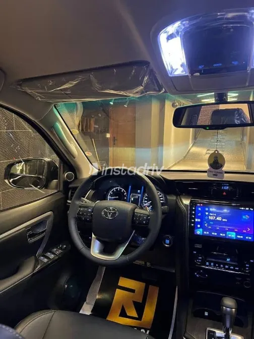 تويوتا فورتشنر 2026 أسود جديدة للبيع - 7