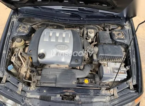 كيا سبكترا 2001 أسود مستعملة للبيع - 2