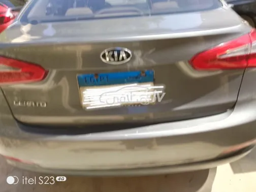 كيا سيراتو 2016 رمادي مستعملة للبيع - 2